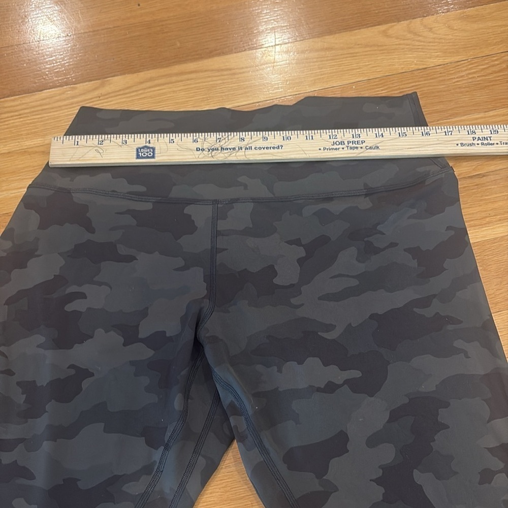 lululemon athletica Camouflage Leggings - - Picture 4 of 5